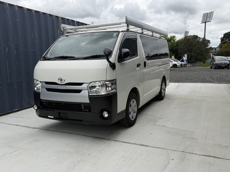 2019 Toyota Hiace Regius Ace, photo 3