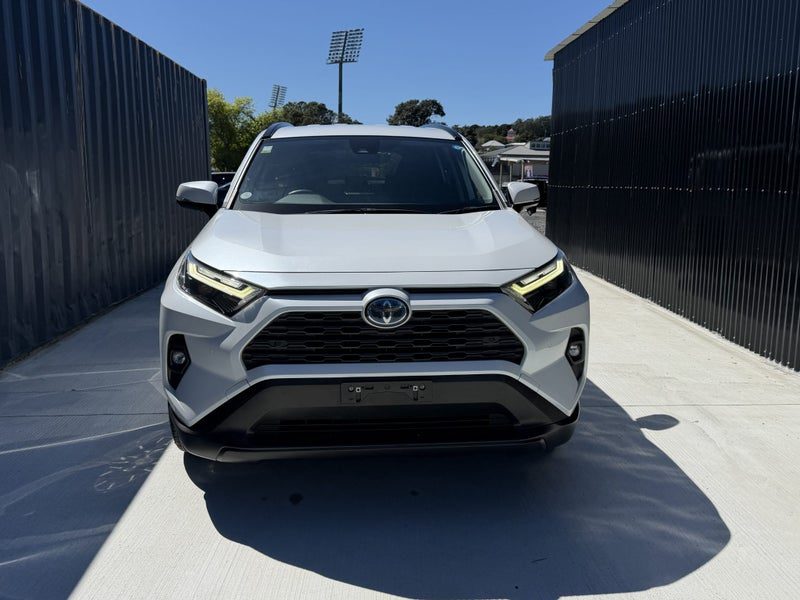 2023 Toyota RAV4 HYBRID X | Grade 4.5, photo 2