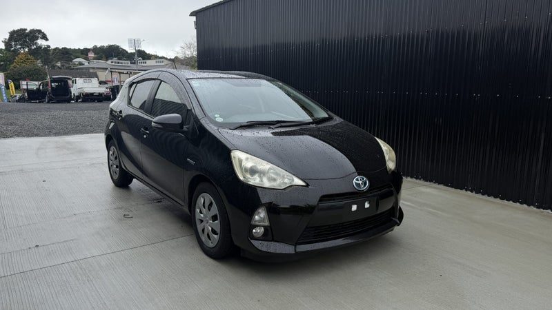 2013 Toyota Aqua Hybrid