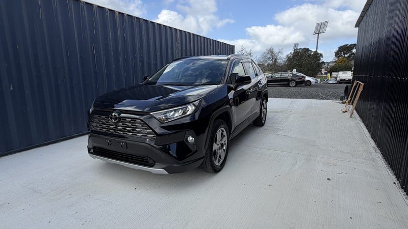 2021 Toyota RAV4 G | 4WD, photo 3
