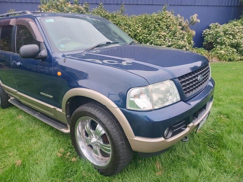 2005 Ford Explorer Eddie Bauer, photo 2
