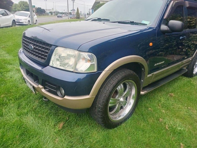 2005 Ford Explorer Eddie Bauer, photo 3