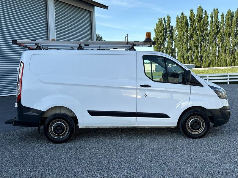 2013 Ford Transit Swb Low Roof, photo 2