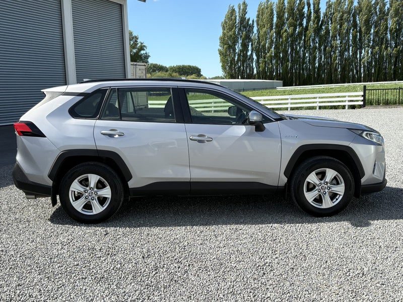 2021 Toyota RAV4 Gx, photo 2