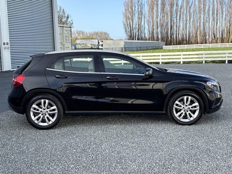 2016 Mercedes-Benz GLA 200 Cdi, photo 2