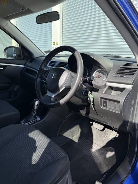 2013 Suzuki Swift Glxa, photo 3