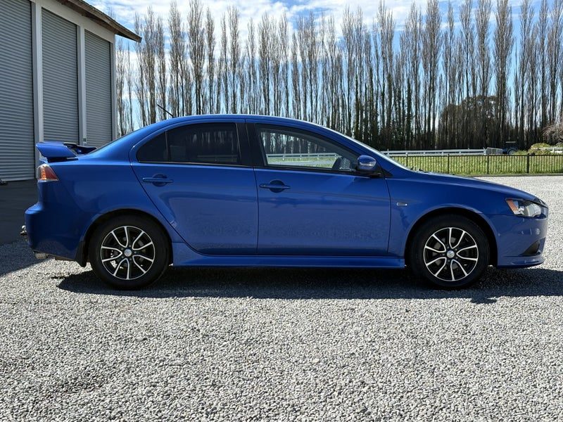 2015 Mitsubishi Lancer Gsr, photo 2