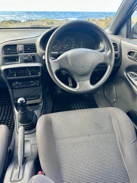 1992 Mazda Familia Neo Manual, photo 3