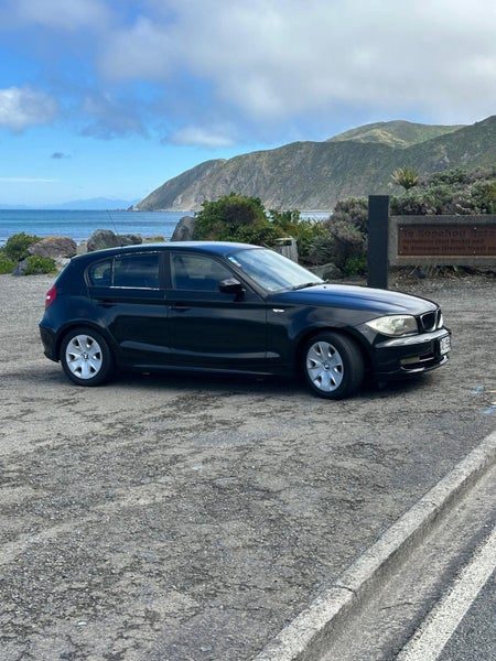 2011 BMW 1 Series 116I, photo 2