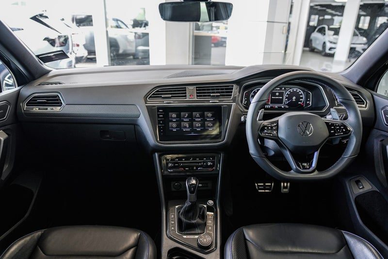 2022 Volkswagen Tiguan R, photo 2