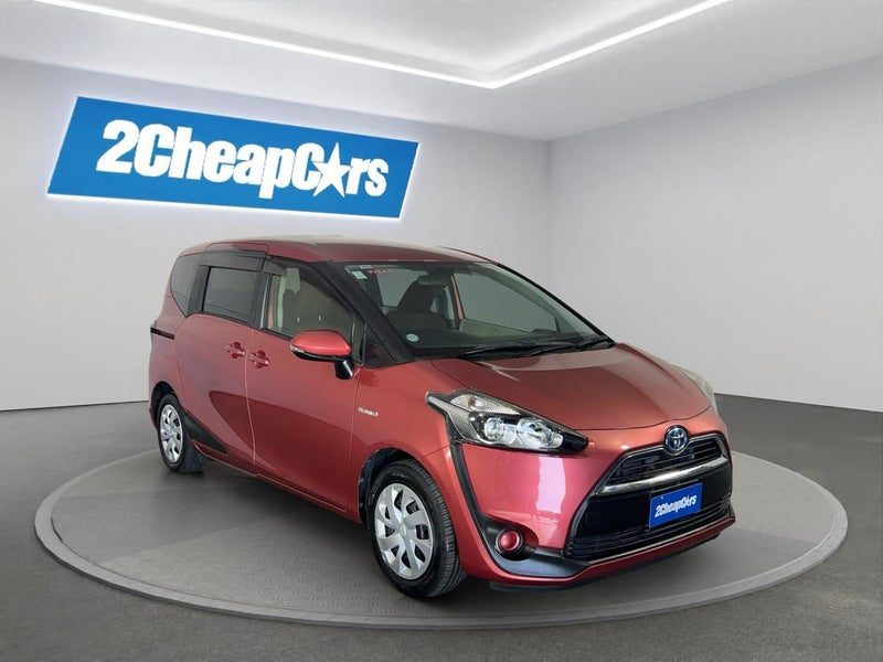 2016 Toyota Sienta Hybrid 7 Seaters, photo 3