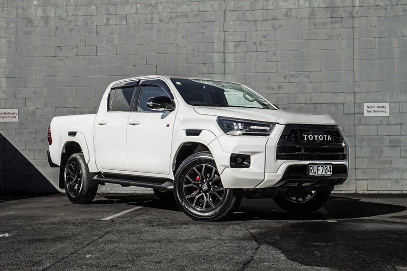 2023 Toyota Hilux GR Sport (TOP SPEC) - DEMO KMS