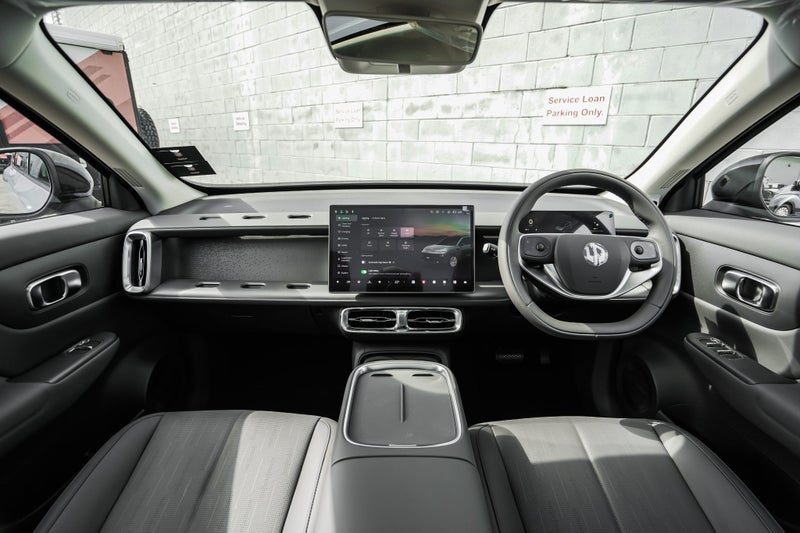 2026 Leapmotor B10 Design 67Kwh EV | DEMO SAVINGS!, photo 2