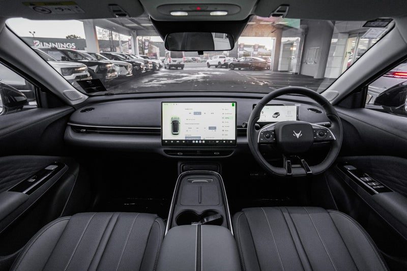 2026 Arcfox T1 Premium, photo 2