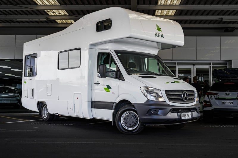 2017 Mercedes-Benz Sprinter LWB