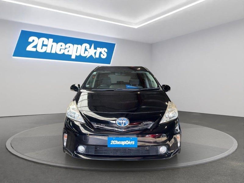 2014 Toyota Prius Alpha S Touring Selection, photo 2