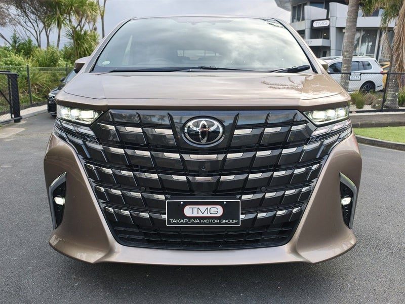2025 Toyota Alphard Hybrid, photo 2