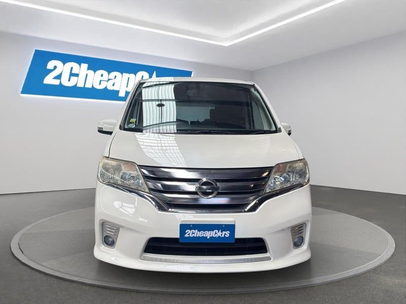 2013 Nissan Serena Hybrid Highway Star, photo 2