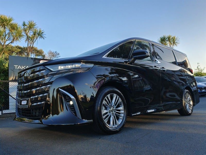 2026 Toyota Alphard, photo 3