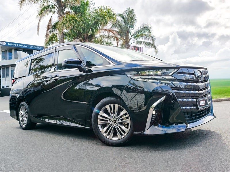 2025 Toyota Alphard Hybrid