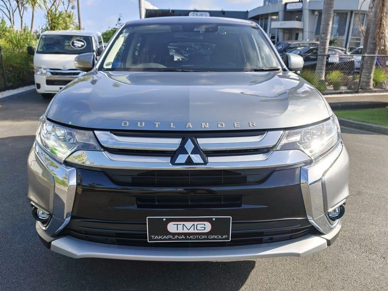 2018 Mitsubishi Outlander 24G 7 Seater, photo 2