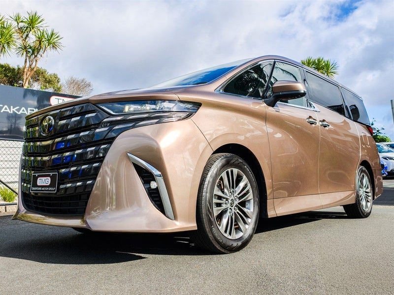 2024 Toyota Alphard Hybrid, photo 3