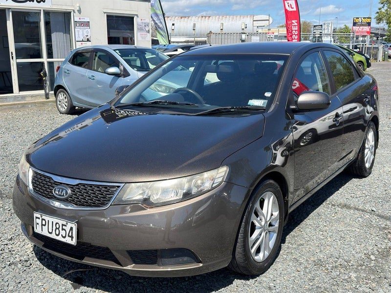 2010 Kia Cerato 2.0 PETROL AUTO LX, photo 3