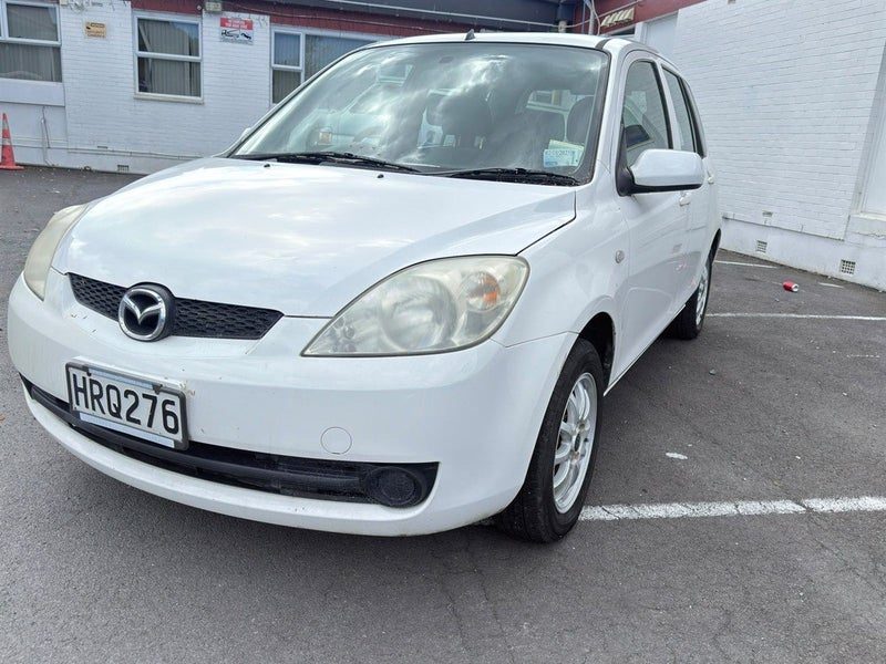 2007 Mazda Demio, photo 3