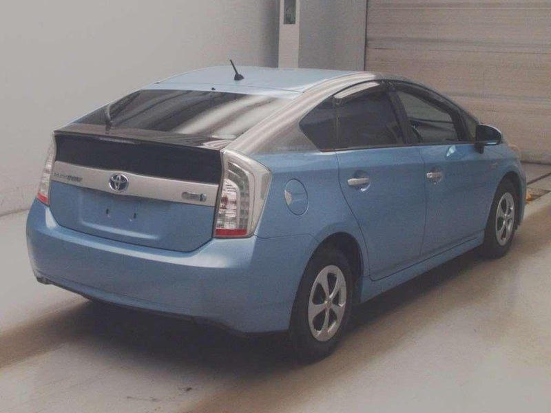 2013 Toyota Prius PRIUS PHV S, photo 2