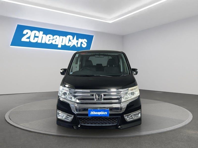 2013 Honda Step Wagon Spada, photo 2