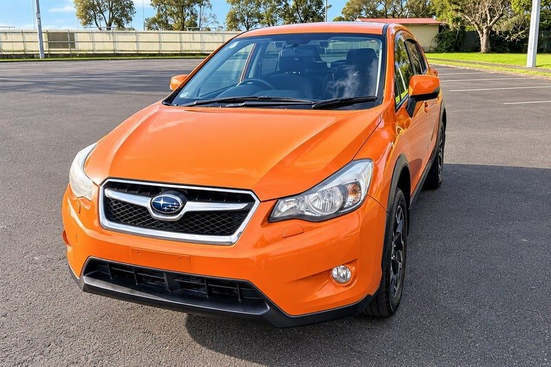 2013 Subaru XV LOW KM SUV, Finance Available, photo 2