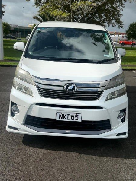 2012 Toyota Vellfire Finance Available, photo 2
