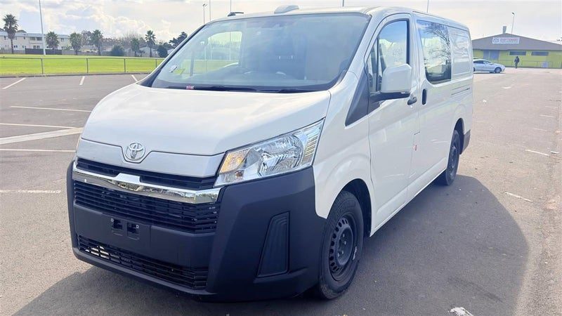 2022 Toyota Hiace Finance Available, photo 3