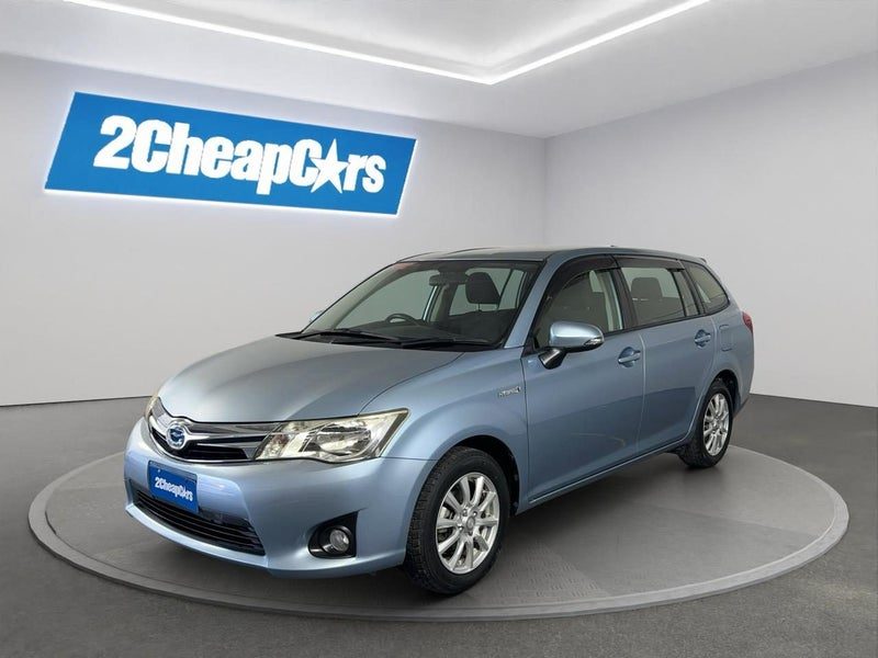 2014 Toyota Corolla Fielder Hybrid, main photo