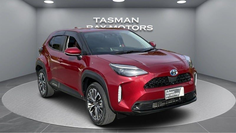 2021 Toyota Yaris Cross HYBRID Z (Top Spec)