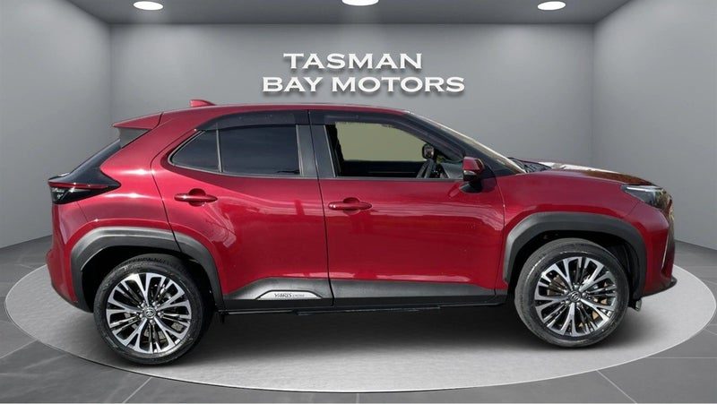 2021 Toyota Yaris Cross HYBRID Z (Top Spec), photo 3