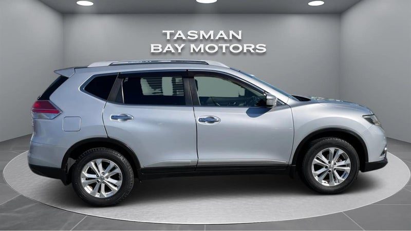 2015 Nissan X-Trail 4WD + SUNROOF, photo 3