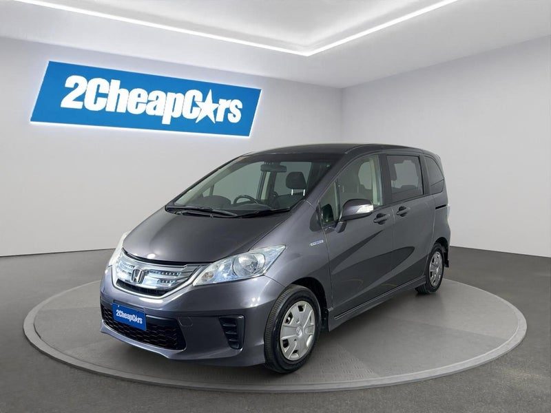 2013 Honda Freed Hybrid Just Selection 6 Seaters