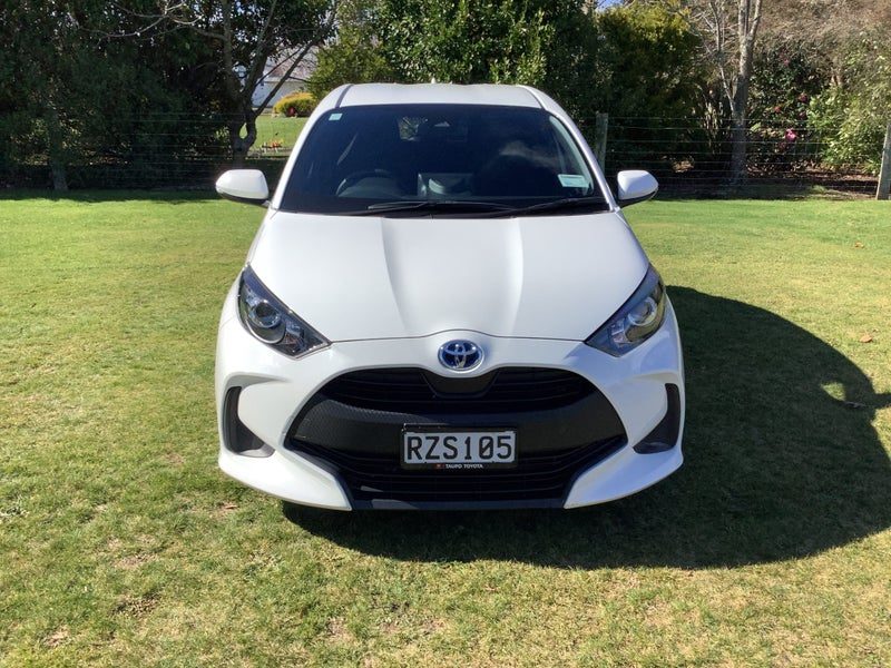 2023 Toyota Yaris Hybrid, photo 3