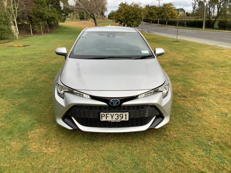 2022 Toyota Corolla GX 1.8P Hybrid Electric Vehice, photo 3