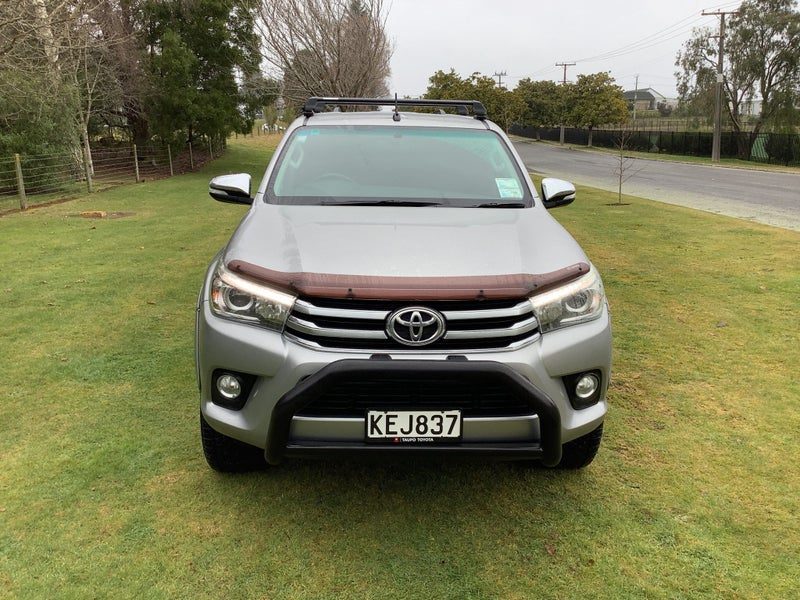 2017 Toyota Hilux 4WD SR5 2.8DT Double Cab, photo 3