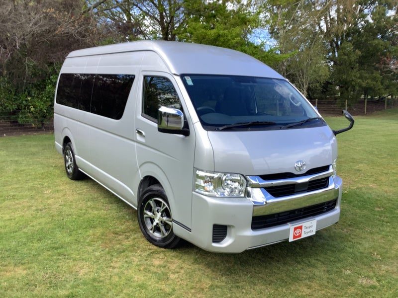 2025 Toyota Hiace 2.7P Grand Cabin 10 Seat Minibus