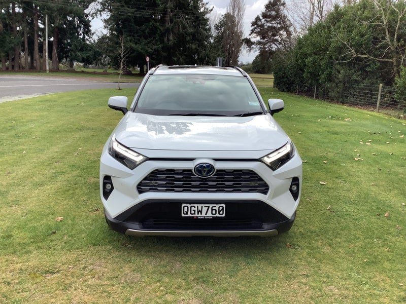 2023 Toyota RAV4 Limited, photo 3