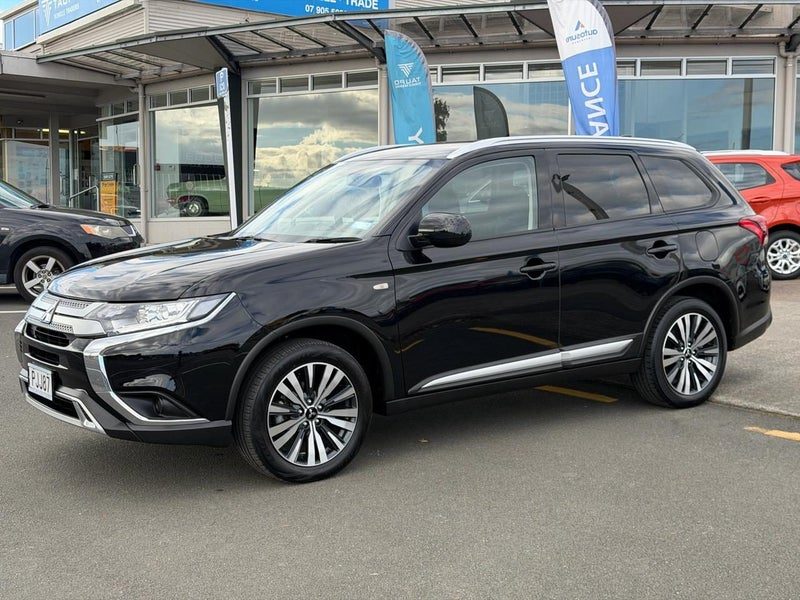 2022 Mitsubishi Outlander LS 2.4P/CVT, photo 3