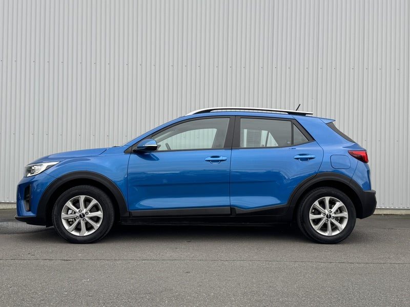 2023 Kia Stonic Lx 1.4P/6At, photo 3