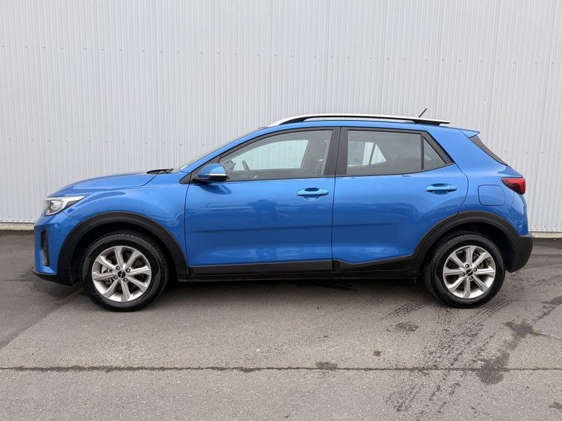 2023 Kia Stonic Lx 1.4P/6At, photo 3