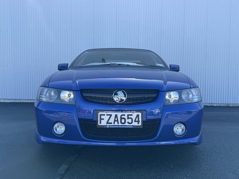 2005 Holden Commodore SS Auto V8, photo 2