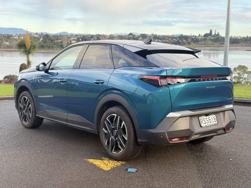 2026 Peugeot 3008 GT Hybrid, photo 3