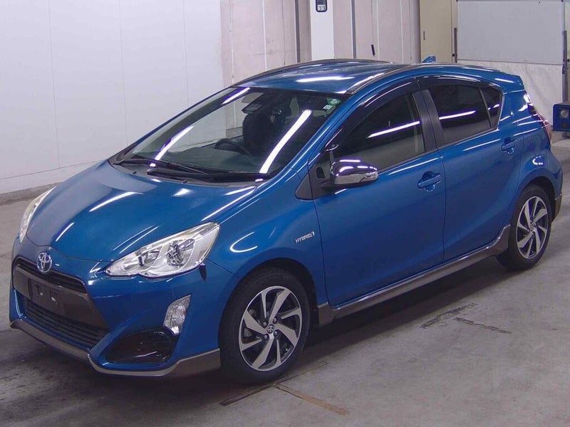 2015 Toyota Aqua X- URBAN, photo 3