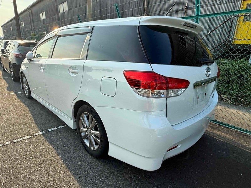 2012 Toyota Wish 1.8S, 7 Seater, photo 3